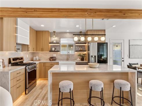 11502  Moen  , Anaheim, CA