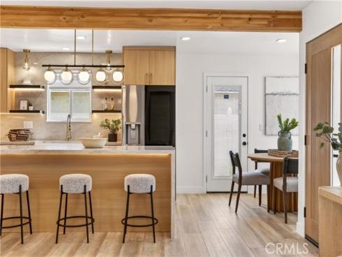 11502  Moen  , Anaheim, CA