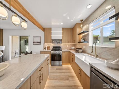 11502  Moen  , Anaheim, CA