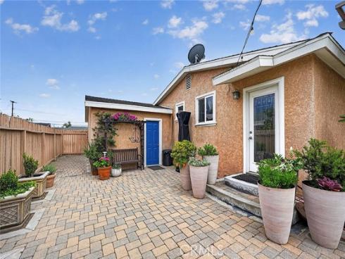 1209 S East Gates , Anaheim, CA
