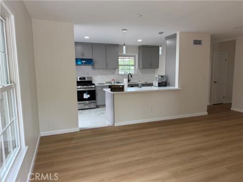 3139 W Paso Robles , Anaheim, CA
