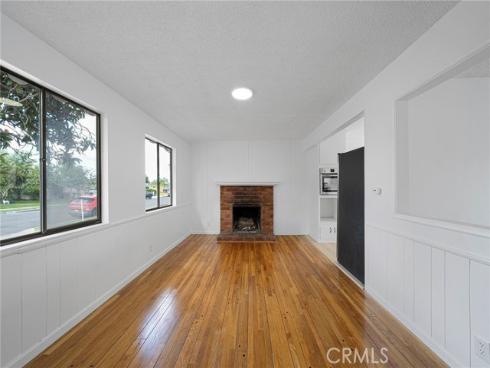 1331 E Banyan , Anaheim, CA