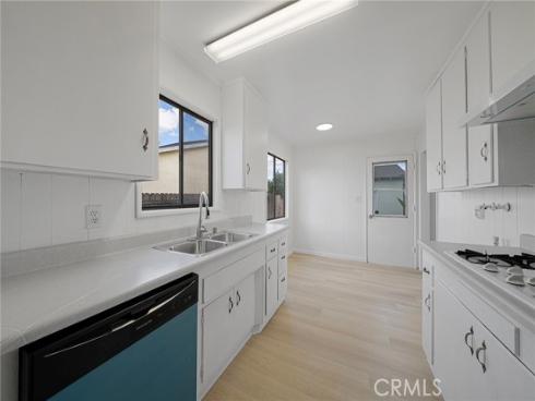 1331 E Banyan , Anaheim, CA
