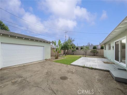 1331 E Banyan , Anaheim, CA