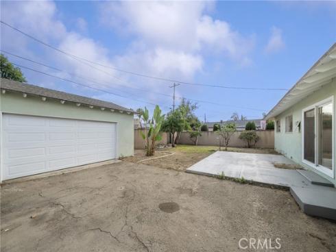 1331 E Banyan , Anaheim, CA