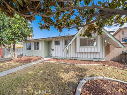 1331 E Banyan , Anaheim, CA