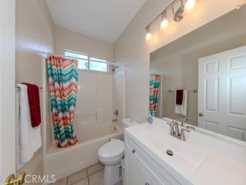 2158 W Cherrywood   Circle, Anaheim, CA