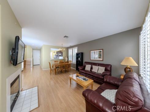 2158 W Cherrywood   Circle, Anaheim, CA