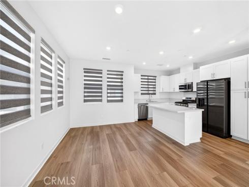 2961 W Lincoln  6 , Anaheim, CA