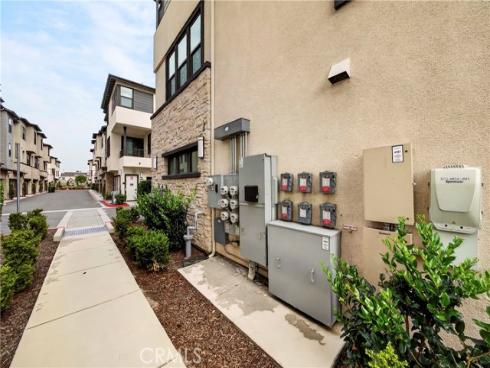 2961 W Lincoln  6 , Anaheim, CA