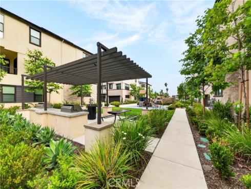 2961 W Lincoln  6 , Anaheim, CA