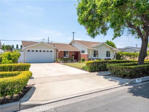 2056 W Random  , Anaheim, CA