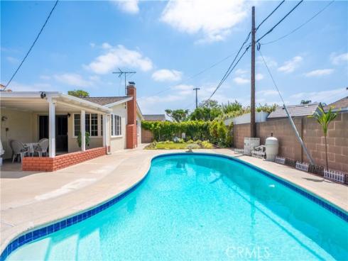 2056 W Random  , Anaheim, CA
