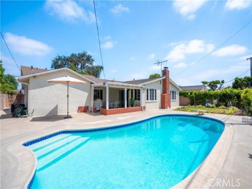 2056 W Random  , Anaheim, CA