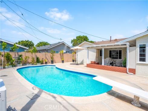 2056 W Random  , Anaheim, CA