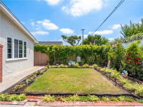 2056 W Random  , Anaheim, CA