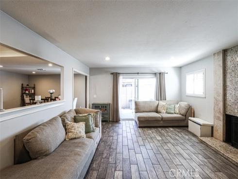 1123 S Chantilly  , Anaheim, CA
