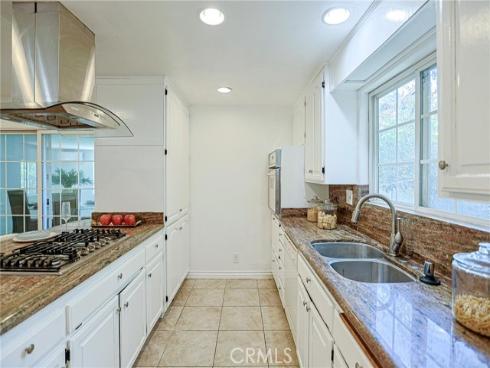 990 S Siet   Place, Anaheim, CA