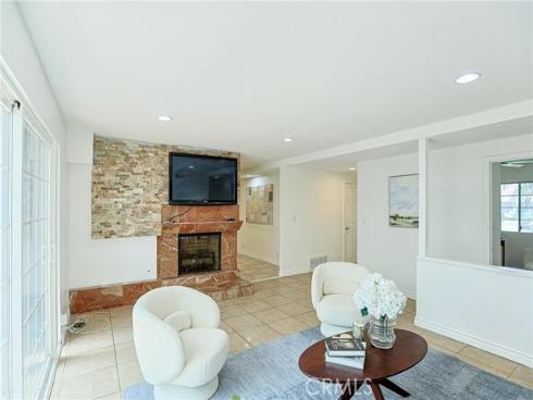 990 S Siet   Place, Anaheim, CA