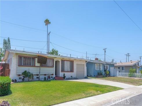 2200 E Blanchard , Anaheim, CA