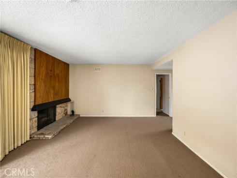1830 W Chalet Avenue, Anaheim, CA