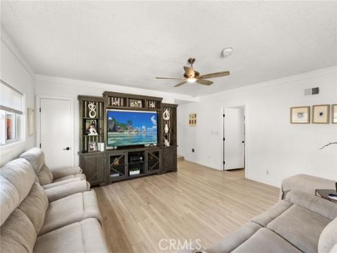917 N Winter Street , Anaheim, CA