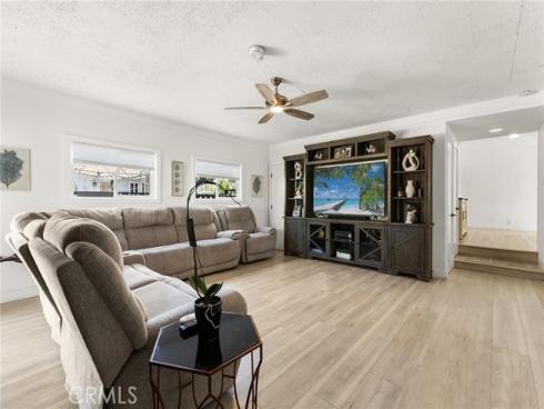 917 N Winter Street , Anaheim, CA