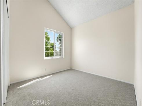 1836 W Falmouth Avenue 11 , Anaheim, CA