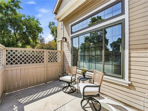 1836 W W Falmouth Avenue 11 , Anaheim, CA