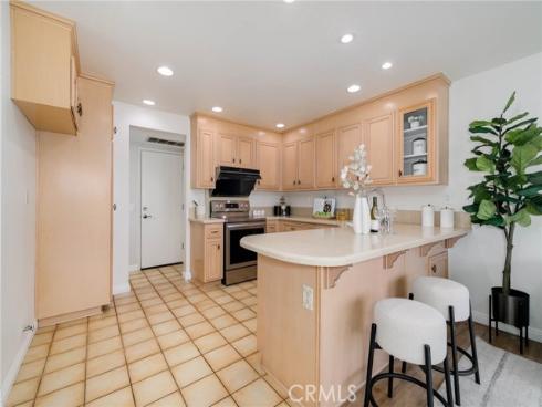 6075 E Montefino  , Anaheim, CA