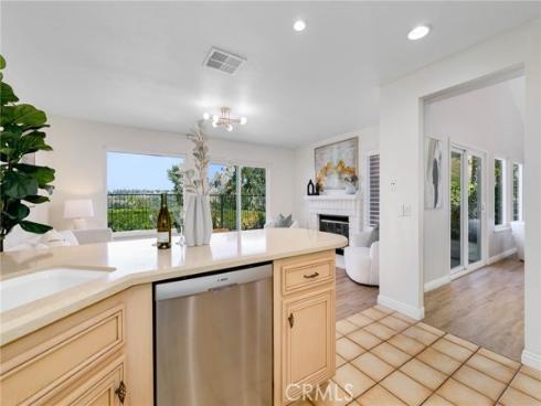 6075 E Montefino  , Anaheim, CA