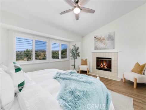 6075 E Montefino  , Anaheim, CA