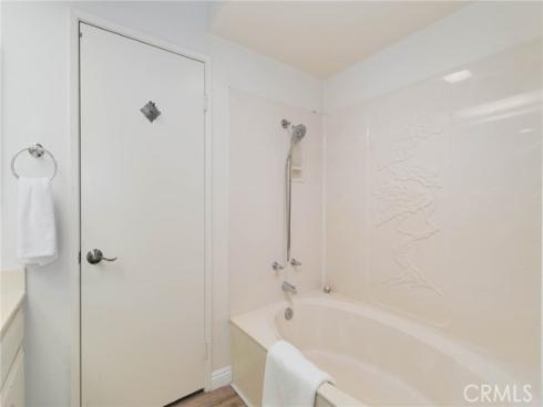 6075 E Montefino  , Anaheim, CA