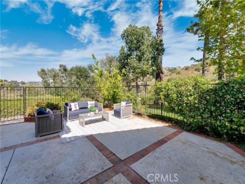 6075 E Montefino  , Anaheim, CA