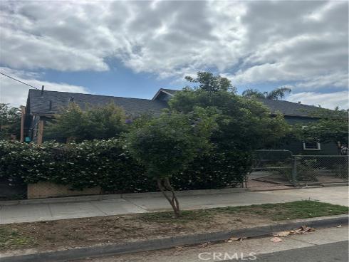 201 E Adele , Anaheim, CA