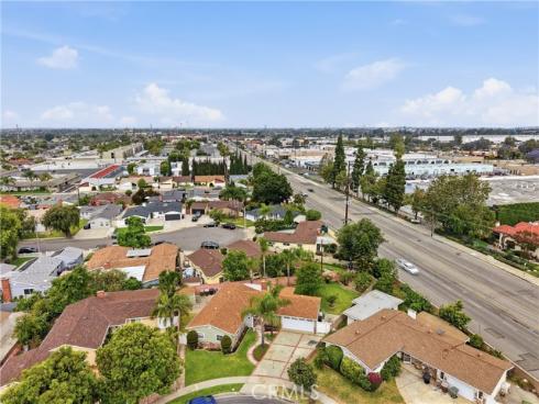 1025 N Modena , Anaheim, CA