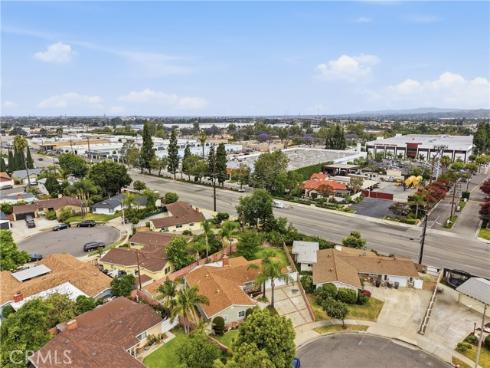1025 N Modena , Anaheim, CA