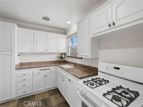 1025 N Modena , Anaheim, CA