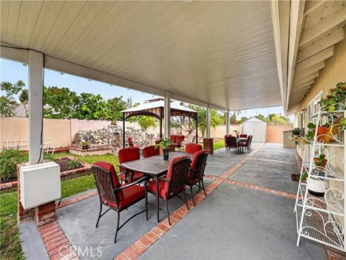2789 E Oshkosh , Anaheim, CA