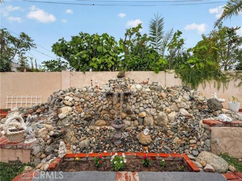 2789 E Oshkosh , Anaheim, CA