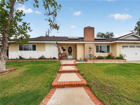 2789 E Oshkosh , Anaheim, CA