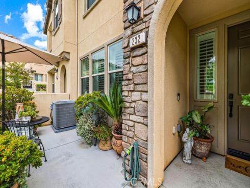 232 S Auburn Heights , Anaheim, CA