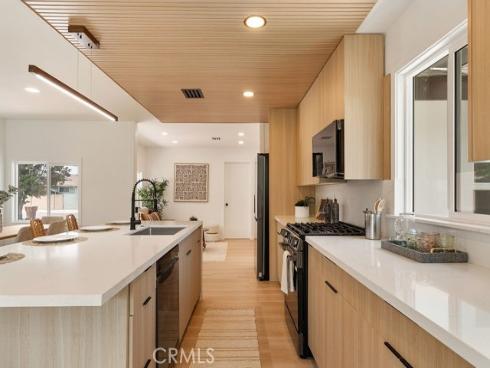 2871 W Tyler Avenue, Anaheim, CA