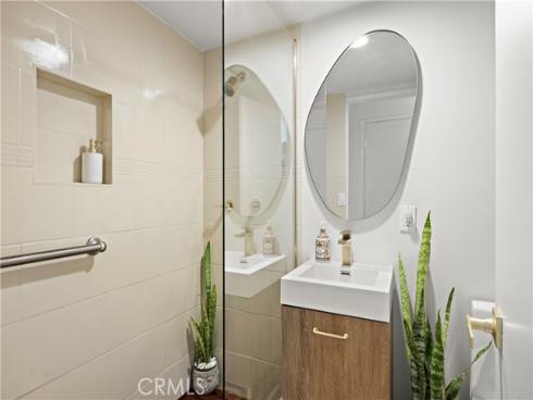 1570 W Tedmar , Anaheim, CA