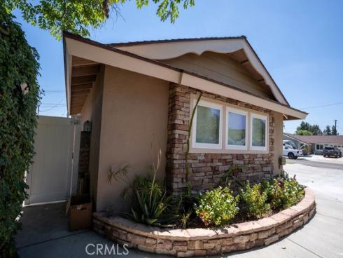 1748 N Ballad , Anaheim, CA
