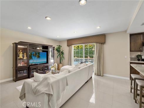 104 S Carousel Street, Anaheim, CA