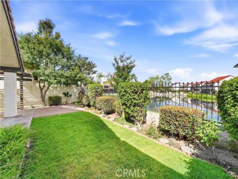 1955 W Bayshore , Anaheim, CA