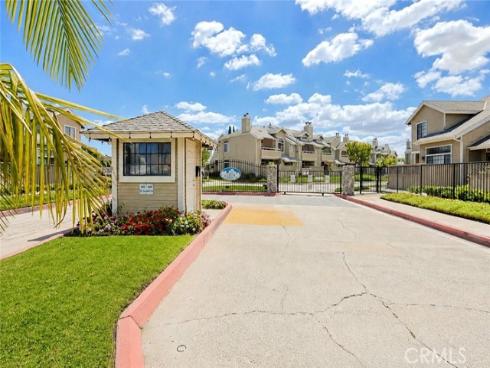 1872 W Falmouth , Anaheim, CA