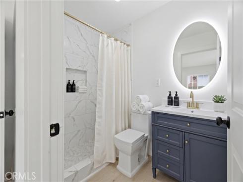 1261 E Balsam , Anaheim, CA