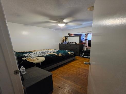 1345 E Romneya , Anaheim, CA
